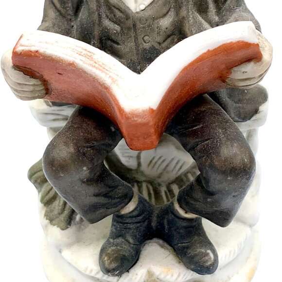 Vintage Bisque Figurine Of Old Man With Pipe Hat Reading Book Sitting on Bench - Picture 3 of 11